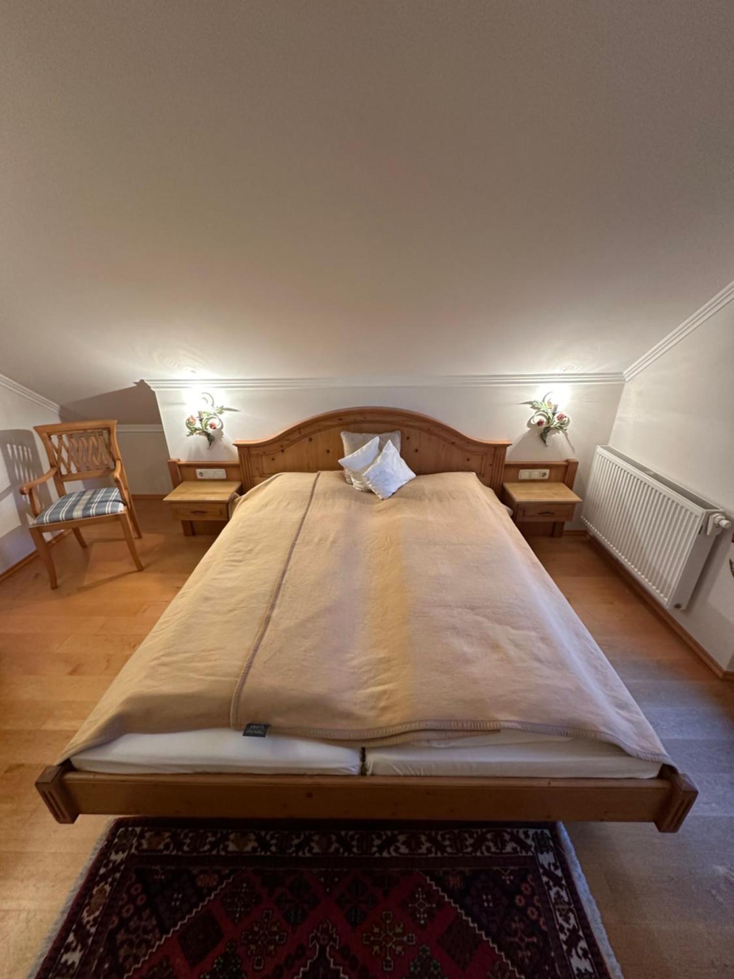 Esterer Grödig Esterno foto